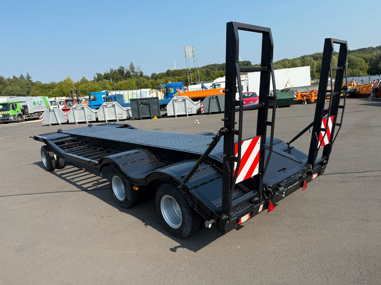 Μίσθωση Bunge TL 16 Z Spezial Tieflader 22 to Blattfederung Bunge TL 16 Z Spezial Tieflader 22 to Blattfederung: φωτογραφία 12 Μίσθωση Bunge TL 16 Z Spezial Tieflader 22 to Blattfederung Bunge TL 16 Z Spezial Tieflader 22 to Blattfederung: φωτογραφία 12