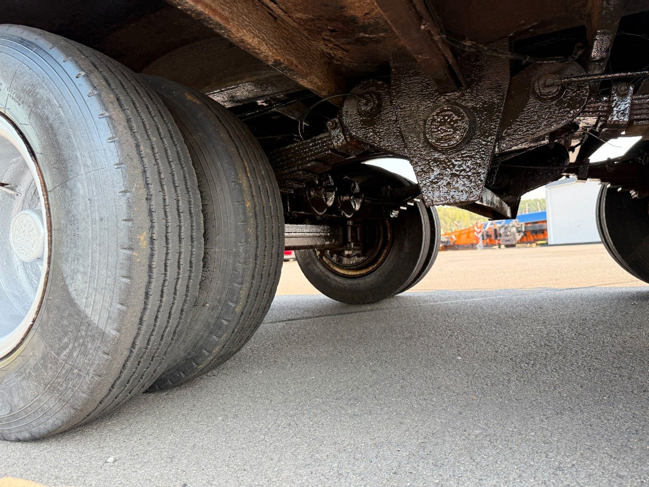 Μίσθωση Bunge TL 16 Z Spezial Tieflader 22 to Blattfederung Bunge TL 16 Z Spezial Tieflader 22 to Blattfederung: φωτογραφία 10 Μίσθωση Bunge TL 16 Z Spezial Tieflader 22 to Blattfederung Bunge TL 16 Z Spezial Tieflader 22 to Blattfederung: φωτογραφία 10