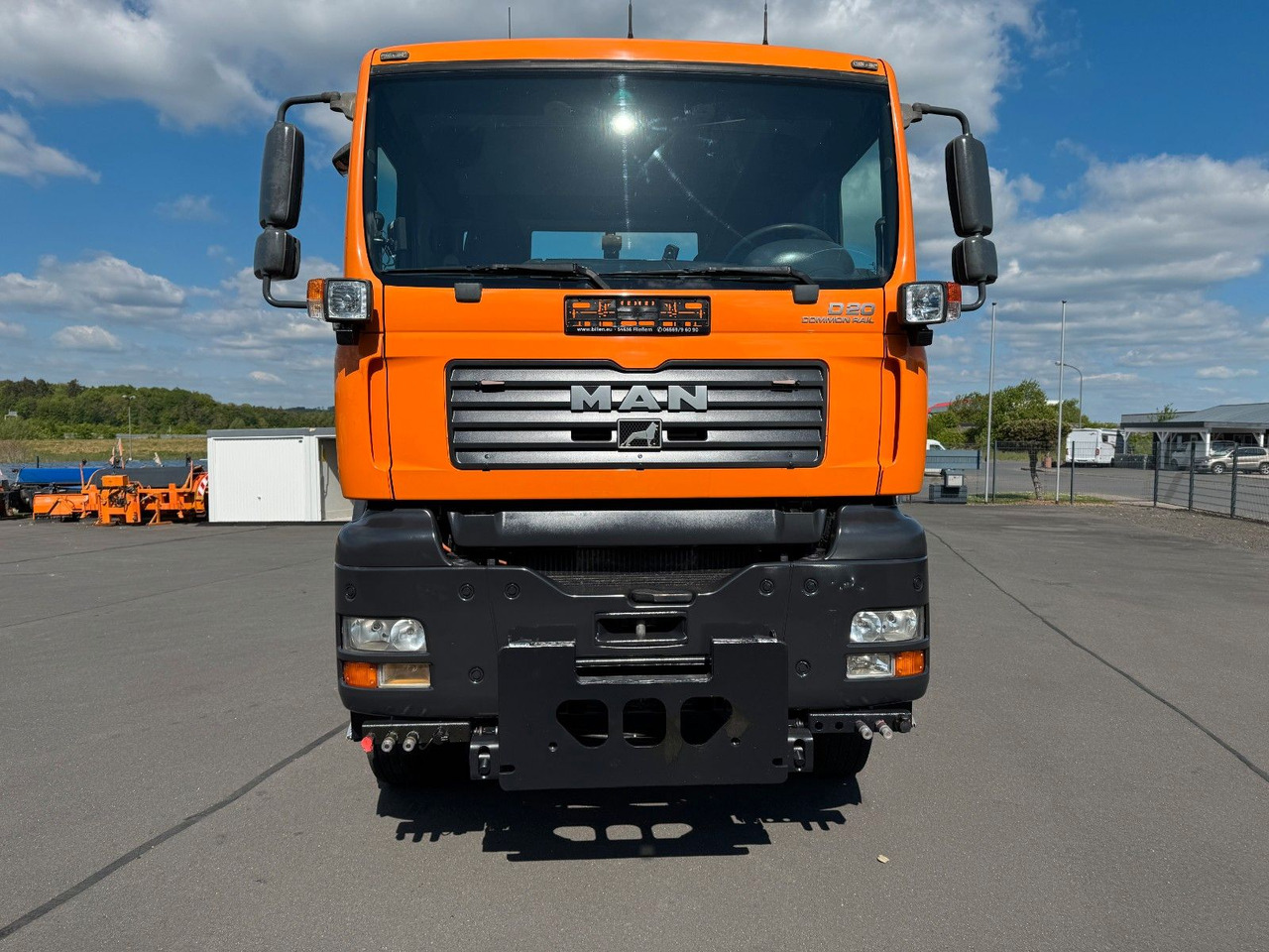 MAN TGA 18.350 4x4 Meiler Abroller RK 14.45 Winterd. - Φορτηγό φόρτωσης γάντζου: φωτογραφία 4 MAN TGA 18.350 4x4 Meiler Abroller RK 14.45 Winterd. - Φορτηγό φόρτωσης γάντζου: φωτογραφία 4
