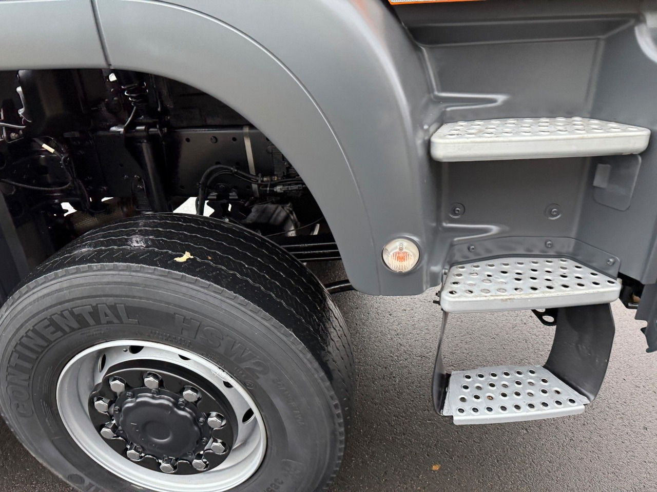 MAN TGS 18.360 4x4 Winterdienst Fahrgestell - Φορτηγό σασί: φωτογραφία 3 MAN TGS 18.360 4x4 Winterdienst Fahrgestell - Φορτηγό σασί: φωτογραφία 3