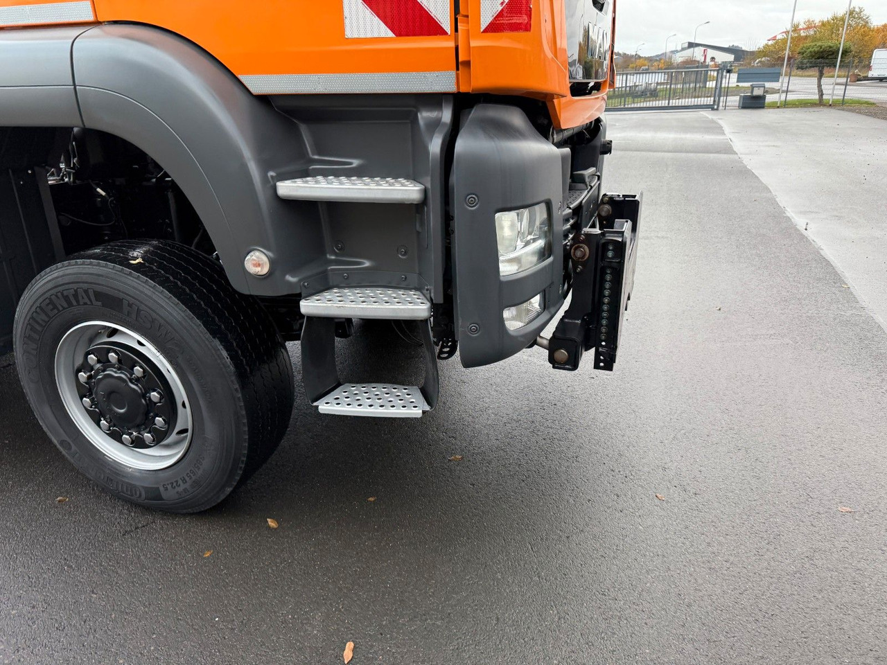 MAN TGS 18.360 4x4 Winterdienst Meiller Abroller - Φορτηγό φόρτωσης γάντζου: φωτογραφία 5 MAN TGS 18.360 4x4 Winterdienst Meiller Abroller - Φορτηγό φόρτωσης γάντζου: φωτογραφία 5