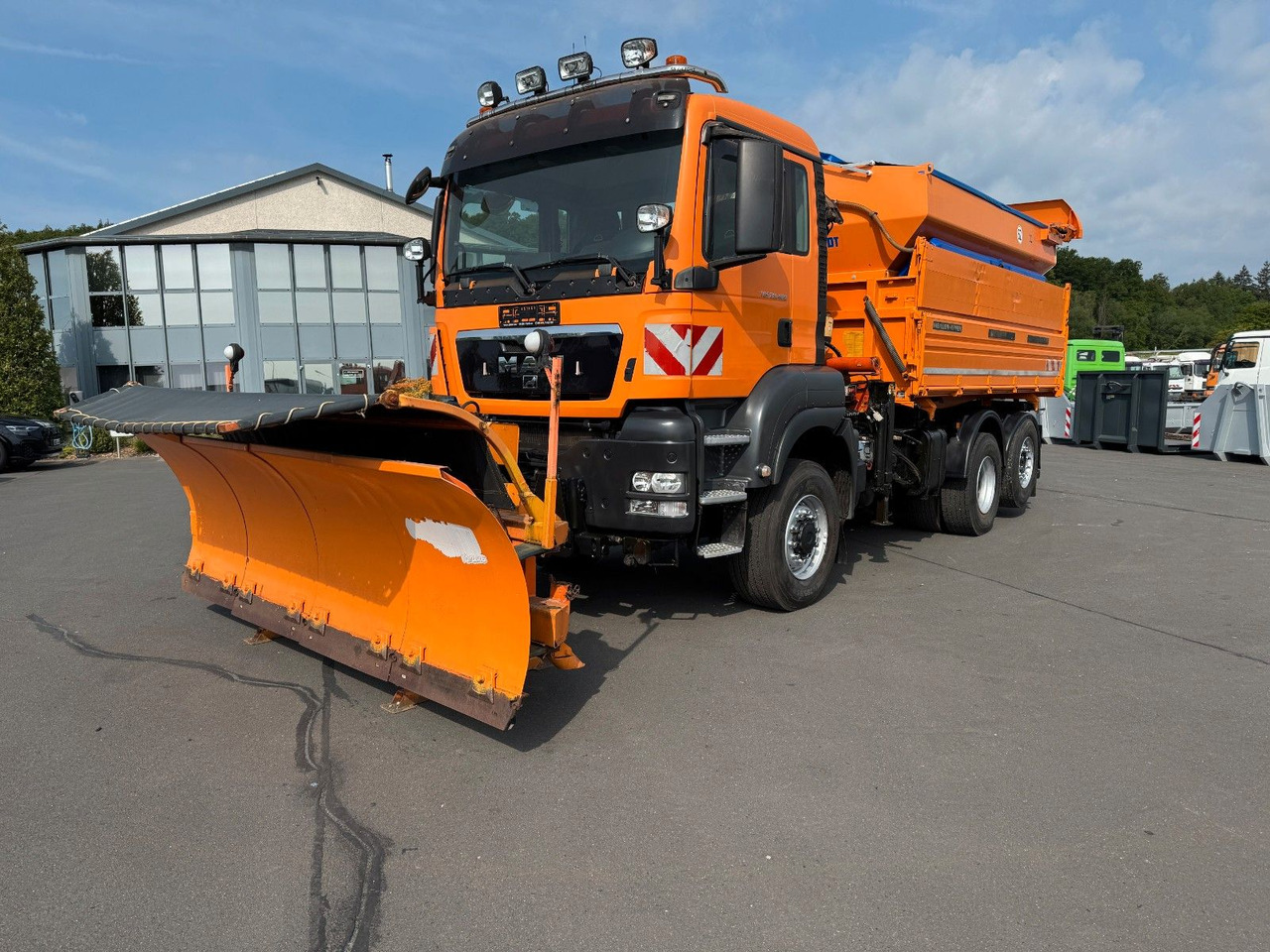 MAN TGS 28.400 6x4-4 BL Kipper / Kran / Winterdienst - Φορτηγό ανατρεπόμενο, Φορτηγό με γερανό: φωτογραφία 1 MAN TGS 28.400 6x4-4 BL Kipper / Kran / Winterdienst - Φορτηγό ανατρεπόμενο, Φορτηγό με γερανό: φωτογραφία 1