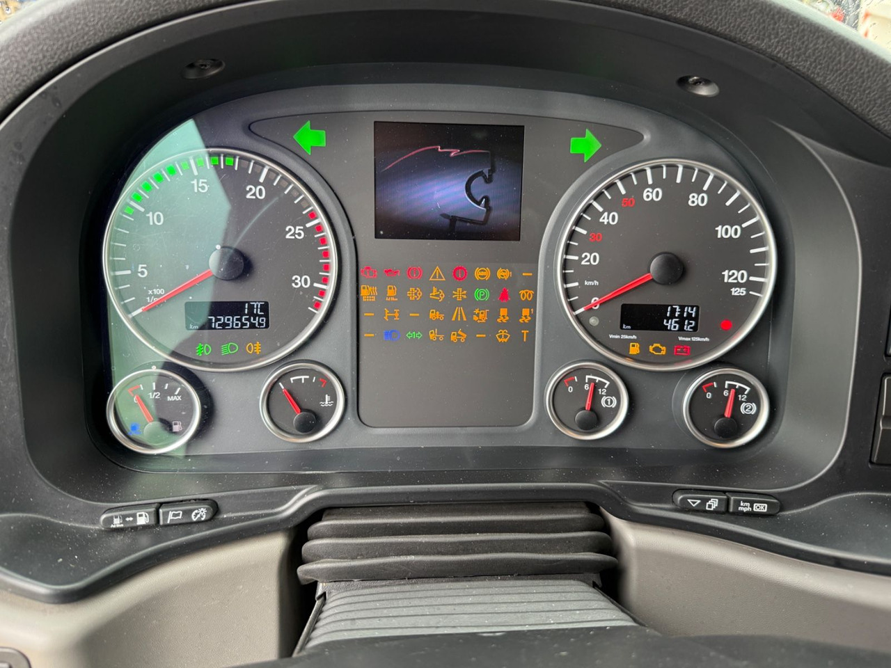 MAN TGX 18.460  - Euro 6-  Motorschaden - Hydraulik- - Τράκτορας: φωτογραφία 5 MAN TGX 18.460  - Euro 6-  Motorschaden - Hydraulik- - Τράκτορας: φωτογραφία 5