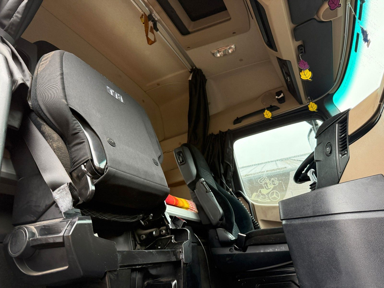 Mercedes-Benz Actros 1843 Stream Space, Hydraulik, Retarder - Τράκτορας: φωτογραφία 5 Mercedes-Benz Actros 1843 Stream Space, Hydraulik, Retarder - Τράκτορας: φωτογραφία 5