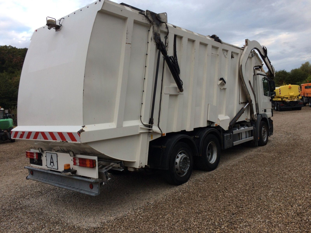 Mercedes-Benz Actros 2532 MP 3 Faun Frontlader 533 Waage Mercedes-Benz Actros 2532 MP 3 Faun Frontlader 533 Waage - Απορριμματοφόρο: φωτογραφία 4 Mercedes-Benz Actros 2532 MP 3 Faun Frontlader 533 Waage Mercedes-Benz Actros 2532 MP 3 Faun Frontlader 533 Waage - Απορριμματοφόρο: φωτογραφία 4