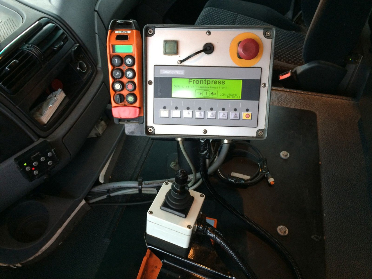 Mercedes-Benz Actros 2532 MP 3 Faun Frontlader 533 Waage Mercedes-Benz Actros 2532 MP 3 Faun Frontlader 533 Waage - Απορριμματοφόρο: φωτογραφία 5 Mercedes-Benz Actros 2532 MP 3 Faun Frontlader 533 Waage Mercedes-Benz Actros 2532 MP 3 Faun Frontlader 533 Waage - Απορριμματοφόρο: φωτογραφία 5