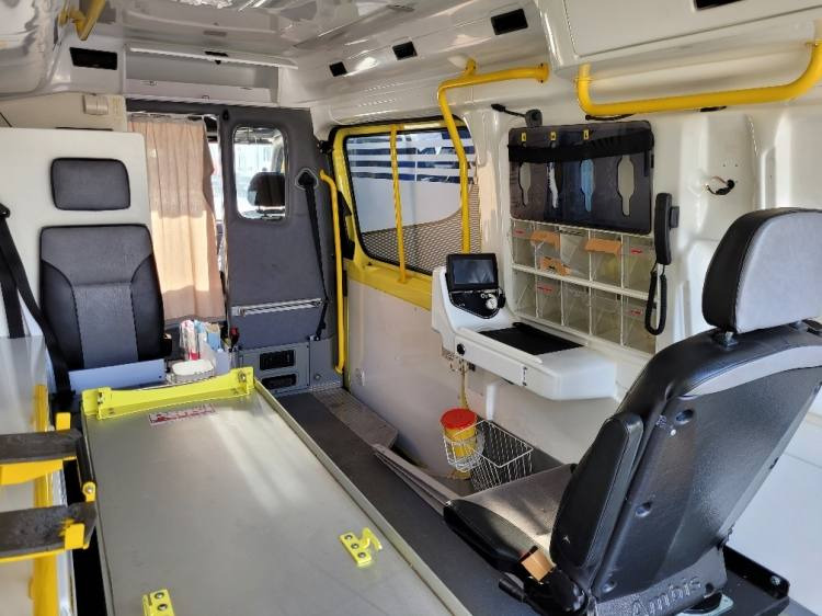 MERCEDES – BENZ SPRINTER 3.0D AMBULANCE (PROFILE) KLIMA 2.2016 EURO 6 - Ασθενοφόρο: φωτογραφία 5 MERCEDES – BENZ SPRINTER 3.0D AMBULANCE (PROFILE) KLIMA 2.2016 EURO 6 - Ασθενοφόρο: φωτογραφία 5
