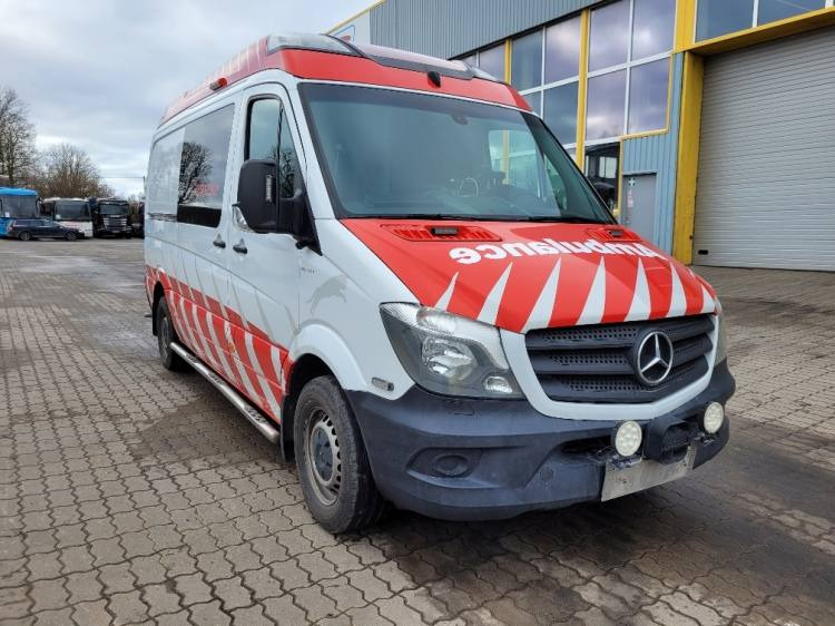 MERCEDES – BENZ SPRINTER 319 3.0D AMBULANCE (PROFILE) KLIMA, 6.2017, EURO 6 - Ασθενοφόρο: φωτογραφία 1 MERCEDES – BENZ SPRINTER 319 3.0D AMBULANCE (PROFILE) KLIMA, 6.2017, EURO 6 - Ασθενοφόρο: φωτογραφία 1