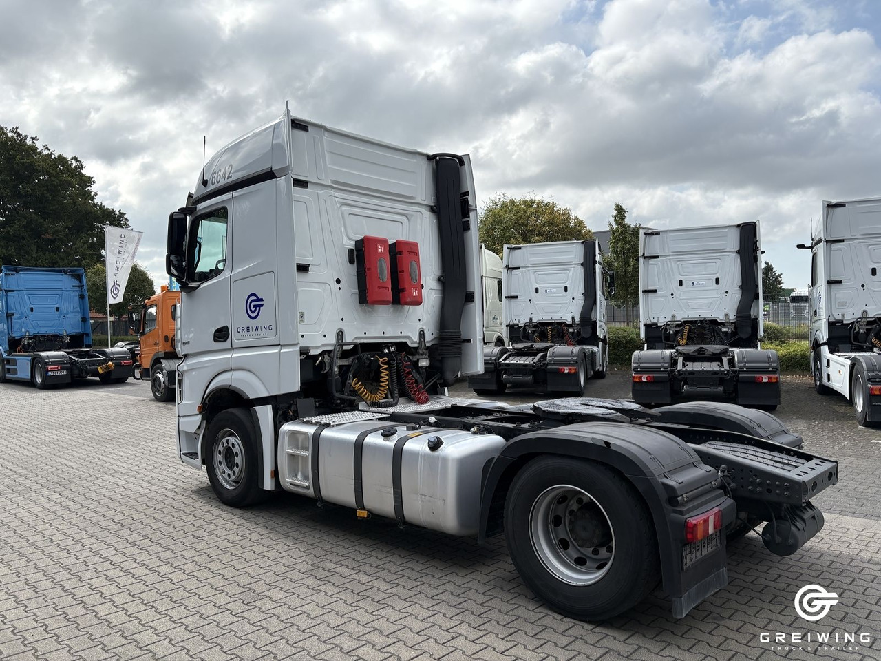 Mercedes-Benz 1845 LS 4x2, Bigspace, PTO, ADR, Retarder - Τράκτορας: φωτογραφία 5 Mercedes-Benz 1845 LS 4x2, Bigspace, PTO, ADR, Retarder - Τράκτορας: φωτογραφία 5