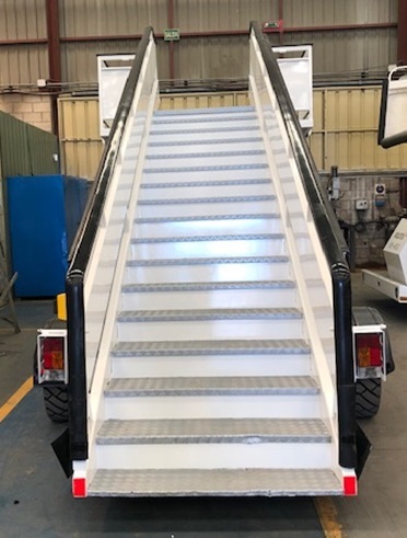 EINSA Passenger Stairs EDU Wide - Σκάλα επιβατών: φωτογραφία 4 EINSA Passenger Stairs EDU Wide - Σκάλα επιβατών: φωτογραφία 4