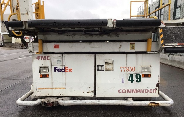 FMC loader Commander 15 Universal - Φορτωτής εμπορευματοκιβωτίων/ Παλετών: φωτογραφία 2 FMC loader Commander 15 Universal - Φορτωτής εμπορευματοκιβωτίων/ Παλετών: φωτογραφία 2