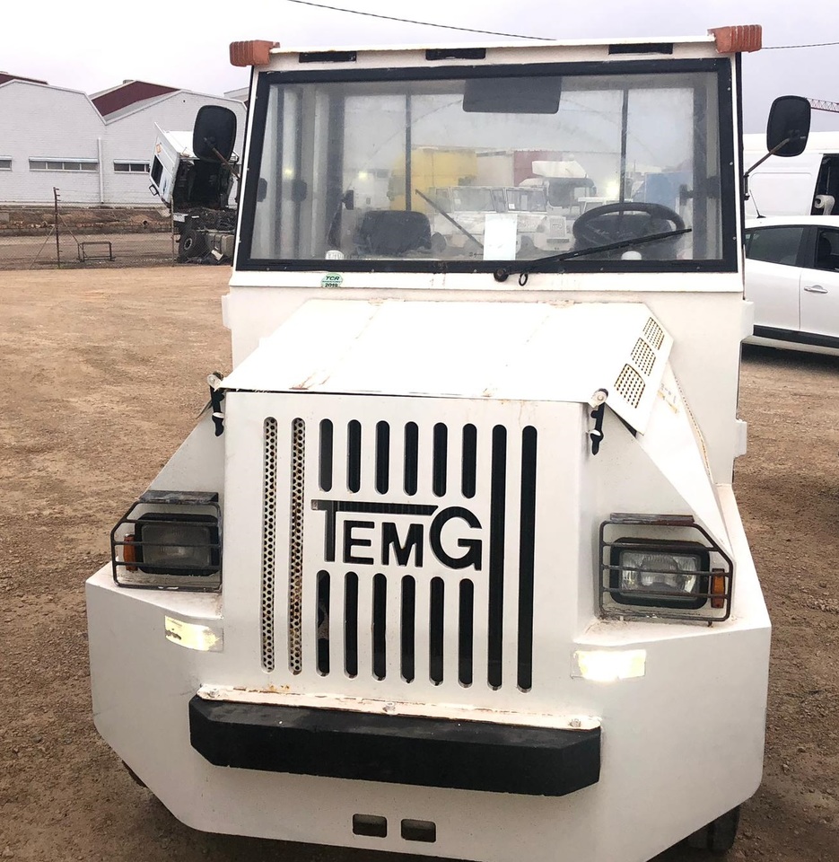TEMG TRACTOR/DIESEL TG5000 - Ελκυστήρας αποσκευών: φωτογραφία 3 TEMG TRACTOR/DIESEL TG5000 - Ελκυστήρας αποσκευών: φωτογραφία 3
