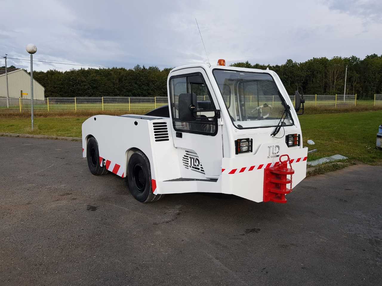 TLD Pushback TMX150-12 - Ελκυστήρας αεροσκαφών: φωτογραφία 3 TLD Pushback TMX150-12 - Ελκυστήρας αεροσκαφών: φωτογραφία 3