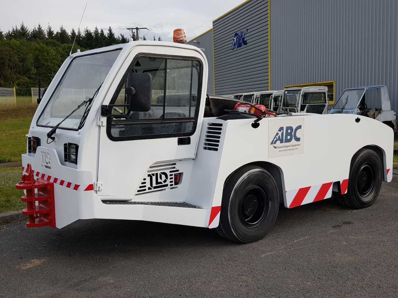 TLD Pushback TMX150-15 - Ελκυστήρας αεροσκαφών: φωτογραφία 1 TLD Pushback TMX150-15 - Ελκυστήρας αεροσκαφών: φωτογραφία 1