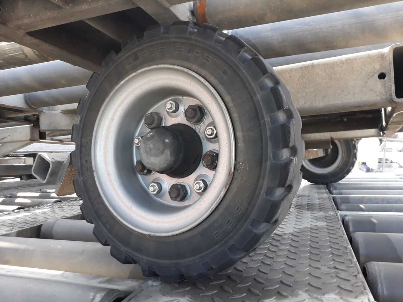 Wheels - Εξοπλισμός επίγειας εξυπηρέτησης: φωτογραφία 1 Wheels - Εξοπλισμός επίγειας εξυπηρέτησης: φωτογραφία 1