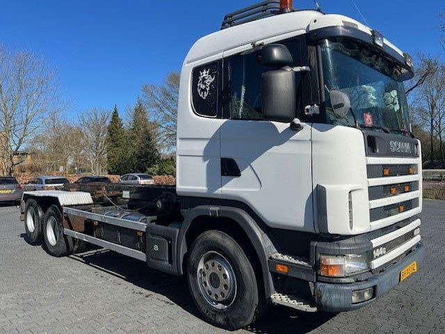 Scania R144-460 V8 .460 6x2 - Φορτηγό μεταφοράς εμπορευματοκιβωτίων/ Κινητό αμάξωμα: φωτογραφία 2 Scania R144-460 V8 .460 6x2 - Φορτηγό μεταφοράς εμπορευματοκιβωτίων/ Κινητό αμάξωμα: φωτογραφία 2
