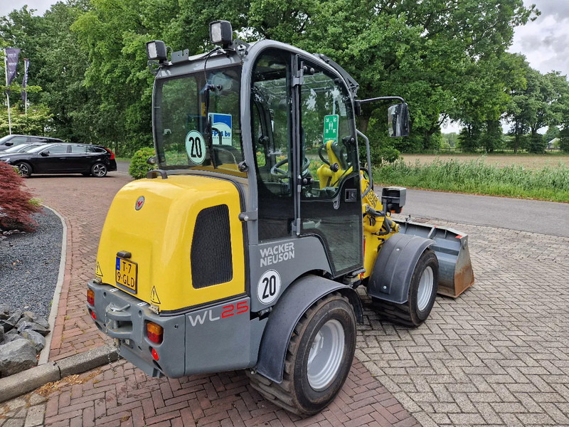 WACKER NEUSON WL 25 - Ελαστιχοφόρος φορτωτής: φωτογραφία 4 WACKER NEUSON WL 25 - Ελαστιχοφόρος φορτωτής: φωτογραφία 4