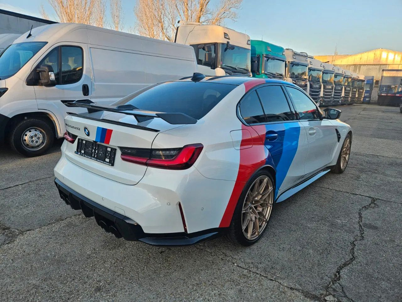 BMW M3 Competition - Λιμουζίνα/ Sedan: φωτογραφία 3 BMW M3 Competition - Λιμουζίνα/ Sedan: φωτογραφία 3