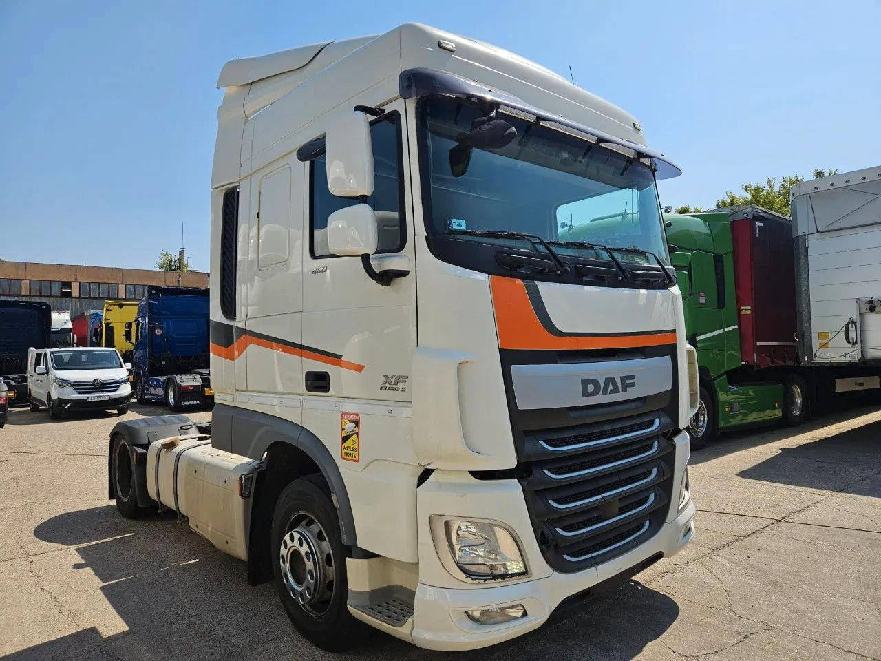 DAF XF 460 Space Cab Standklima 2 units - Τράκτορας: φωτογραφία 2 DAF XF 460 Space Cab Standklima 2 units - Τράκτορας: φωτογραφία 2