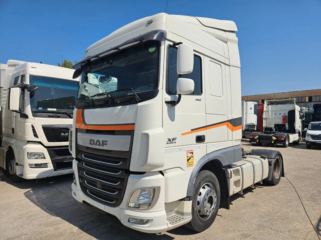 DAF XF 460 Space Cab Standklima 2 units - Τράκτορας: φωτογραφία 1 DAF XF 460 Space Cab Standklima 2 units - Τράκτορας: φωτογραφία 1