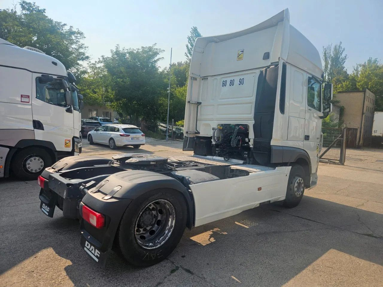 DAF XF 480 SSC-Standard-StandKlima-9 Units - Τράκτορας: φωτογραφία 3 DAF XF 480 SSC-Standard-StandKlima-9 Units - Τράκτορας: φωτογραφία 3