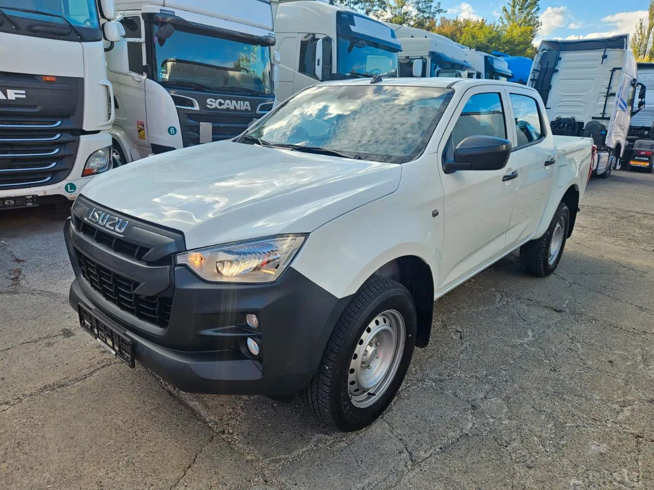 Isuzu D-Max 2H, 4H, 4L - SUV: φωτογραφία 1 Isuzu D-Max 2H, 4H, 4L - SUV: φωτογραφία 1