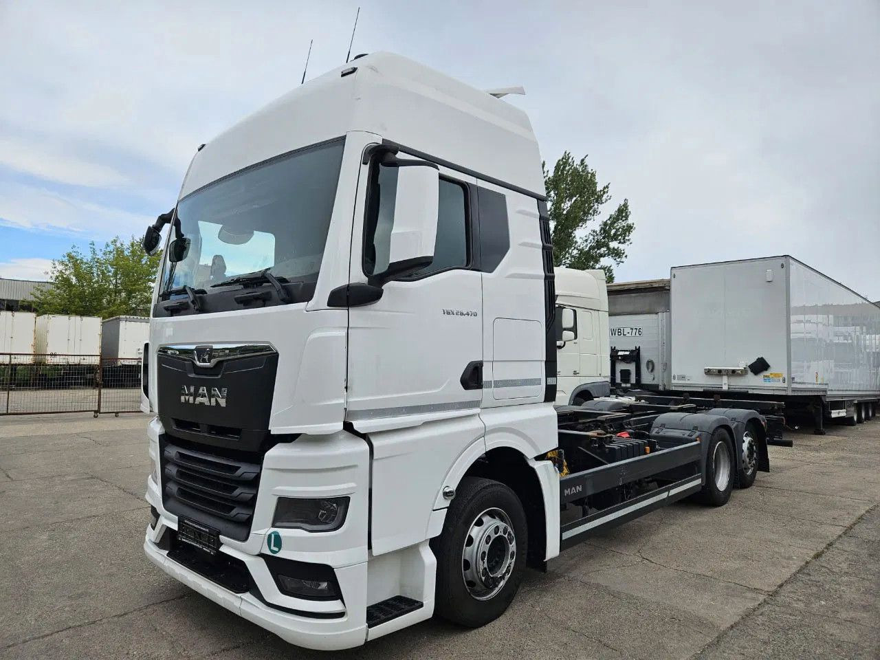 MAN TGX 26.470 XXL BDF 6x2 2 units, NAVI, Lift Axle - Φορτηγό μεταφοράς εμπορευματοκιβωτίων/ Κινητό αμάξωμα: φωτογραφία 1 MAN TGX 26.470 XXL BDF 6x2 2 units, NAVI, Lift Axle - Φορτηγό μεταφοράς εμπορευματοκιβωτίων/ Κινητό αμάξωμα: φωτογραφία 1
