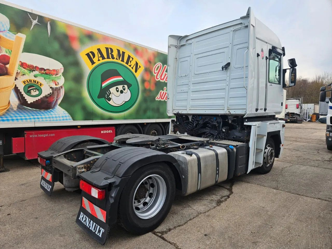 Renault Magnum 480 EEV Standklima, 2 units in stock - Τράκτορας: φωτογραφία 3 Renault Magnum 480 EEV Standklima, 2 units in stock - Τράκτορας: φωτογραφία 3