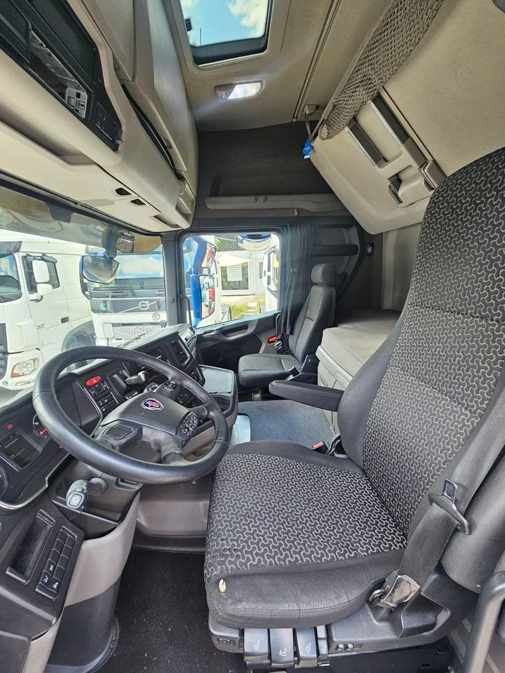 Scania R410 Standard - Full Spoiler - Retarder - Alloy - Τράκτορας: φωτογραφία 5 Scania R410 Standard - Full Spoiler - Retarder - Alloy - Τράκτορας: φωτογραφία 5