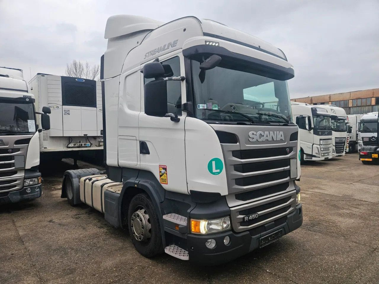Scania R450 Mega StandKlima Highline - 3 units in stock - Τράκτορας: φωτογραφία 2 Scania R450 Mega StandKlima Highline - 3 units in stock - Τράκτορας: φωτογραφία 2