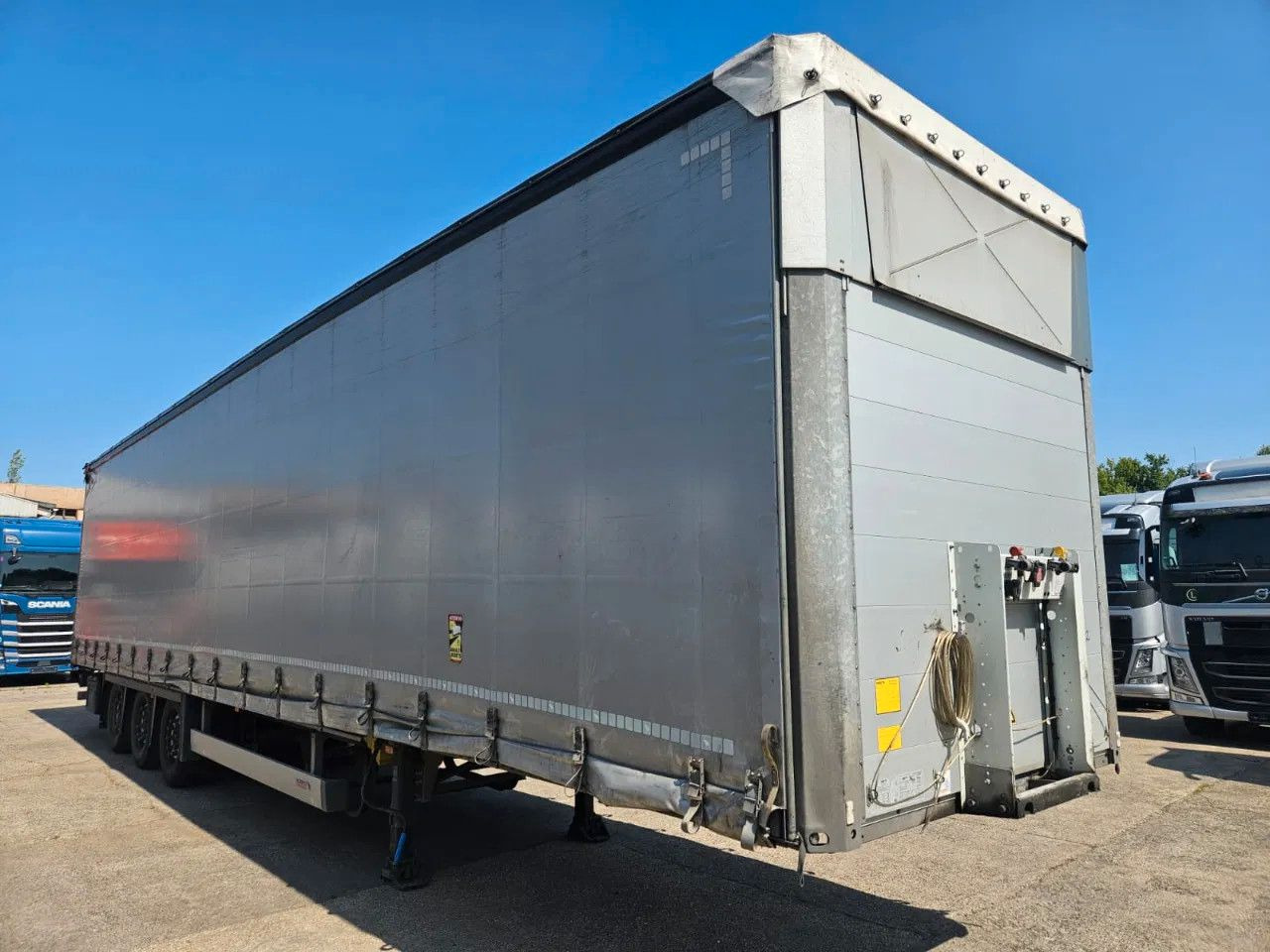 Schmitz Cargobull SCB S3T VARIOS 5 units! Lifting Axle A&C, XL Cod - Επικαθήμενο κουρτίνα: φωτογραφία 2 Schmitz Cargobull SCB S3T VARIOS 5 units! Lifting Axle A&C, XL Cod - Επικαθήμενο κουρτίνα: φωτογραφία 2