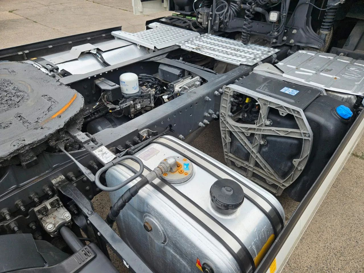 Τράκτορας Volvo FH 460 Turbo Compound, I-Park, HYVA, Microwave,: φωτογραφία 14 Τράκτορας Volvo FH 460 Turbo Compound, I-Park, HYVA, Microwave,: φωτογραφία 14