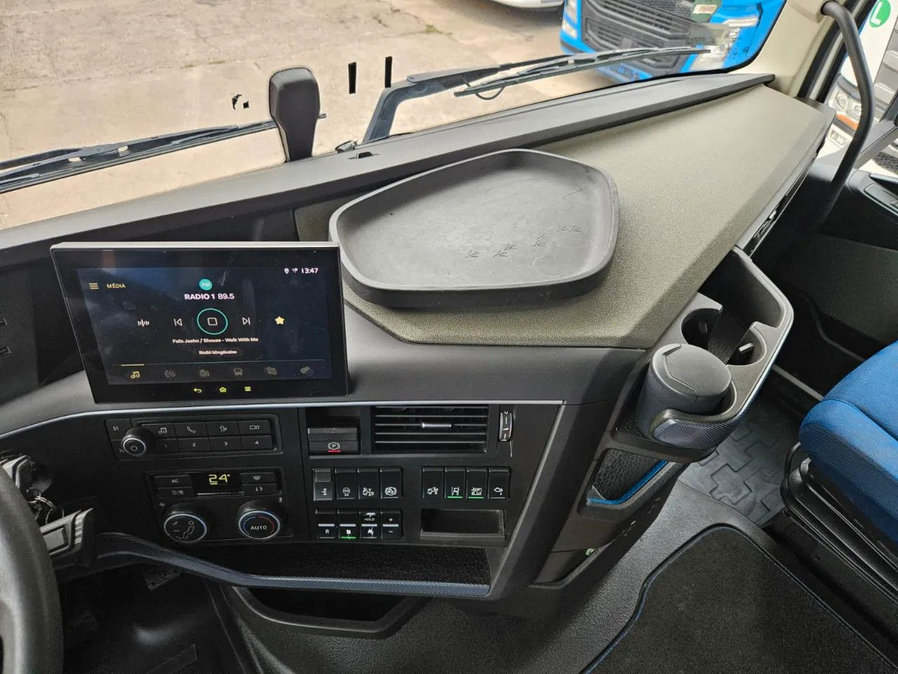 Τράκτορας Volvo FH 460 Turbo Compound, I-Park, HYVA, Microwave,: φωτογραφία 10 Τράκτορας Volvo FH 460 Turbo Compound, I-Park, HYVA, Microwave,: φωτογραφία 10