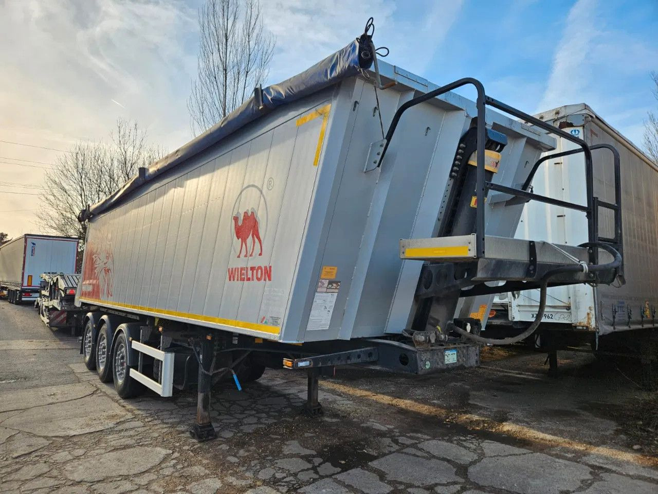 Wielton NW-3 38m3 Lifting Axle, Alloy w. - Επικαθήμενο ανατρεπόμενο: φωτογραφία 1 Wielton NW-3 38m3 Lifting Axle, Alloy w. - Επικαθήμενο ανατρεπόμενο: φωτογραφία 1