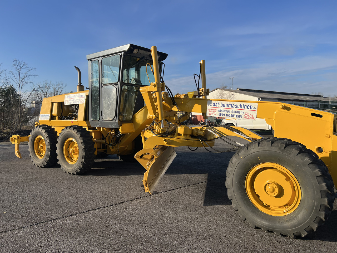 KOMATSU GD530A mit 5-Zahn-Heckaufreisser - Γκρέιντερ: φωτογραφία 3 KOMATSU GD530A mit 5-Zahn-Heckaufreisser - Γκρέιντερ: φωτογραφία 3