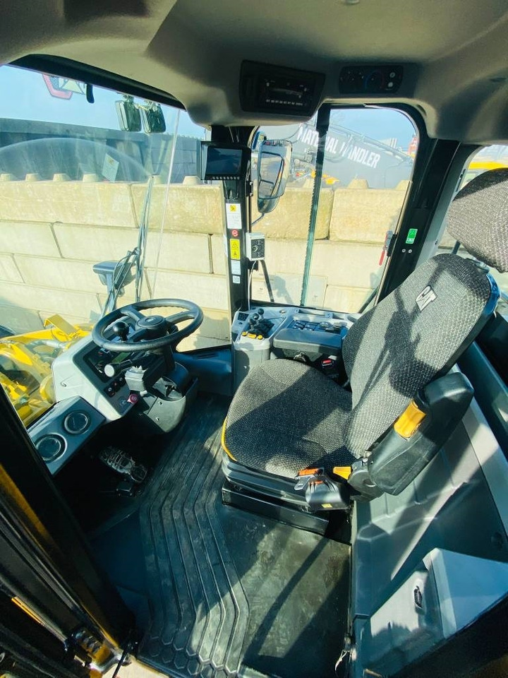 Ελαστιχοφόρος φορτωτής CAT 950 GC: φωτογραφία 7 Ελαστιχοφόρος φορτωτής CAT 950 GC: φωτογραφία 7