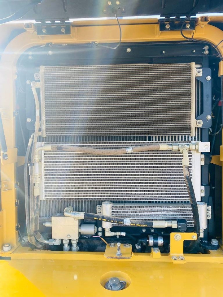 Ελαστιχοφόρος φορτωτής CAT 950 GC: φωτογραφία 13 Ελαστιχοφόρος φορτωτής CAT 950 GC: φωτογραφία 13