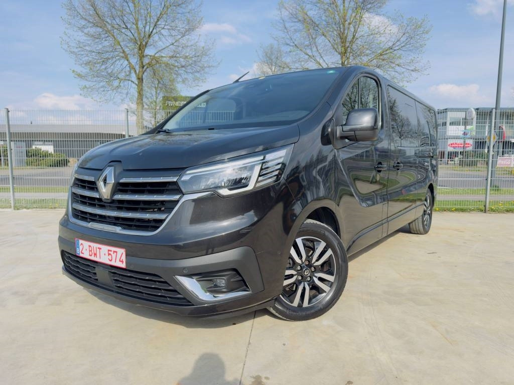 Renault Trafic 2.0 dCi 125 - Μικρό βαν: φωτογραφία 2 Renault Trafic 2.0 dCi 125 - Μικρό βαν: φωτογραφία 2