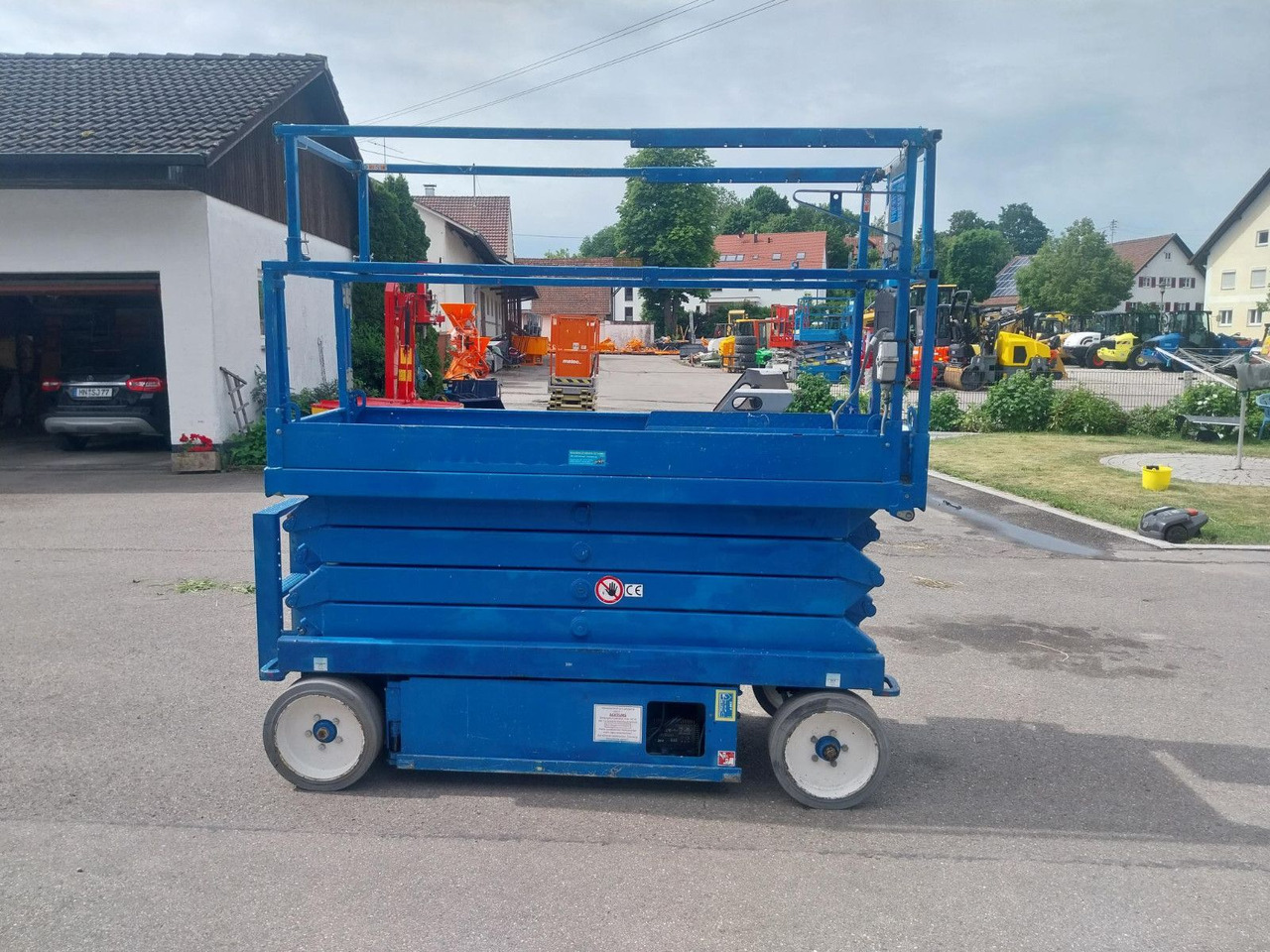 Skyjack 3226 Elektro Scherenarbeitsbühne - Φορτηγό με εναέρια πλατφόρμα: φωτογραφία 4 Skyjack 3226 Elektro Scherenarbeitsbühne - Φορτηγό με εναέρια πλατφόρμα: φωτογραφία 4