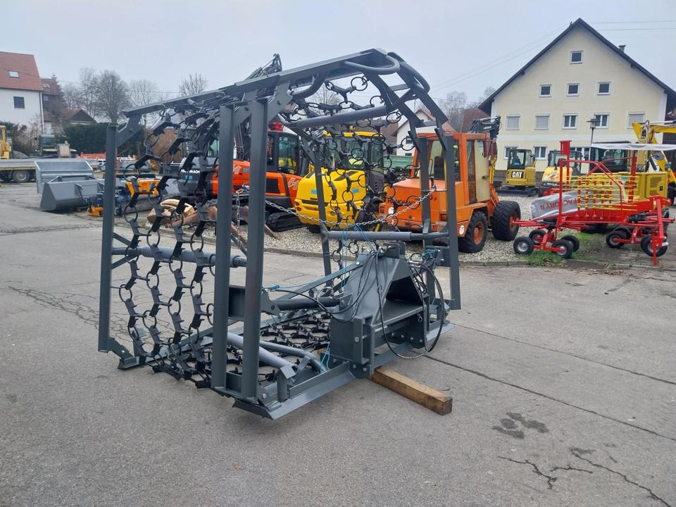 Wiesenegge 6 - 8m Wiesenstriegel Wiesenschleppe Schlepper - Σβάρνα λιβαδιών: φωτογραφία 2 Wiesenegge 6 - 8m Wiesenstriegel Wiesenschleppe Schlepper - Σβάρνα λιβαδιών: φωτογραφία 2