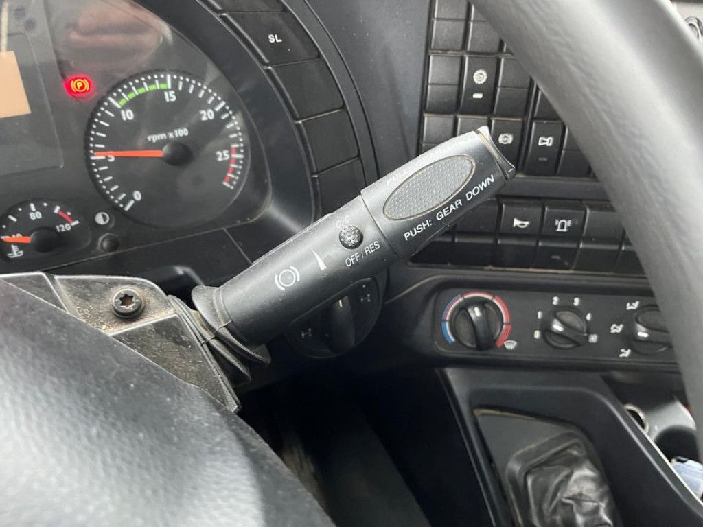 Φορτηγό ανατρεπόμενο Iveco TRACKER AD450TW 4 Achs Muldenkipper Meiller: φωτογραφία 7