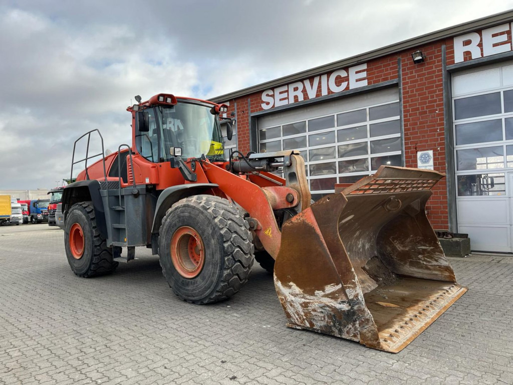 LIEBHERR LIEBHERR Radlader Radlader L 566 - Ελαστιχοφόρος φορτωτής: φωτογραφία 2 LIEBHERR LIEBHERR Radlader Radlader L 566 - Ελαστιχοφόρος φορτωτής: φωτογραφία 2