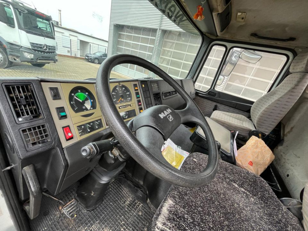 MAN F90 18.232 FK 2-Achs Kipper Kran Palf. PK 8000 - Φορτηγό ανατρεπόμενο, Φορτηγό με γερανό: φωτογραφία 5 MAN F90 18.232 FK 2-Achs Kipper Kran Palf. PK 8000 - Φορτηγό ανατρεπόμενο, Φορτηγό με γερανό: φωτογραφία 5