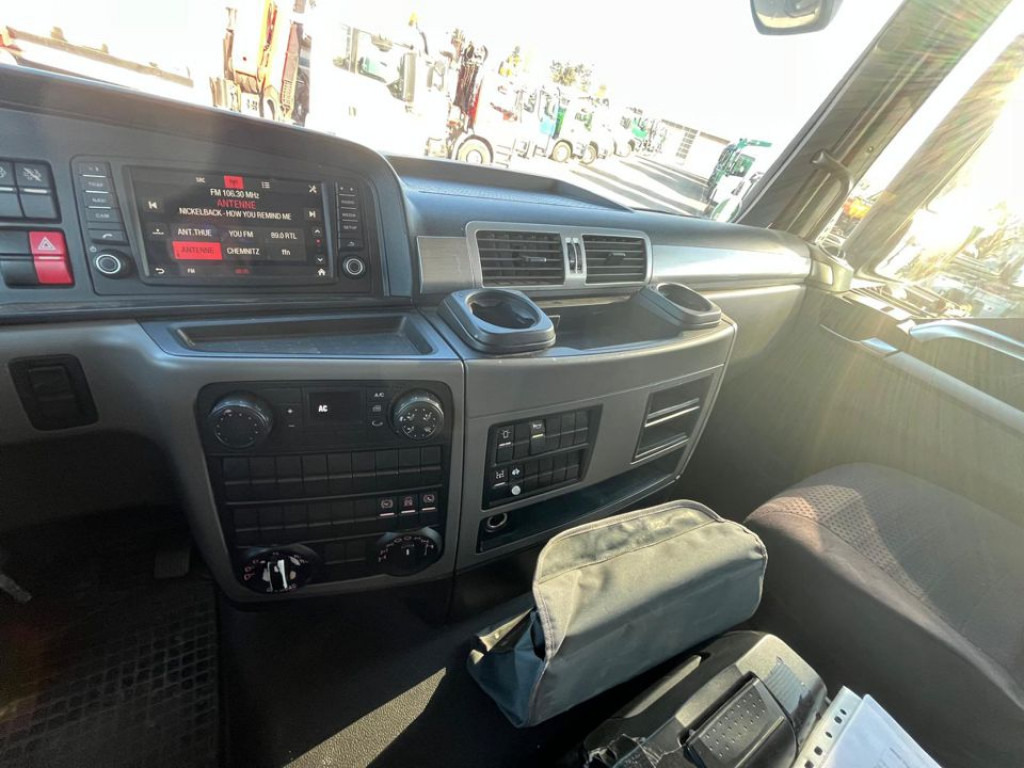 Φορτηγό ανατρεπόμενο MAN MAN TG-S 4 Achs Muldenkipper 35.460 8x6 BB Meiller 18m³: φωτογραφία 8