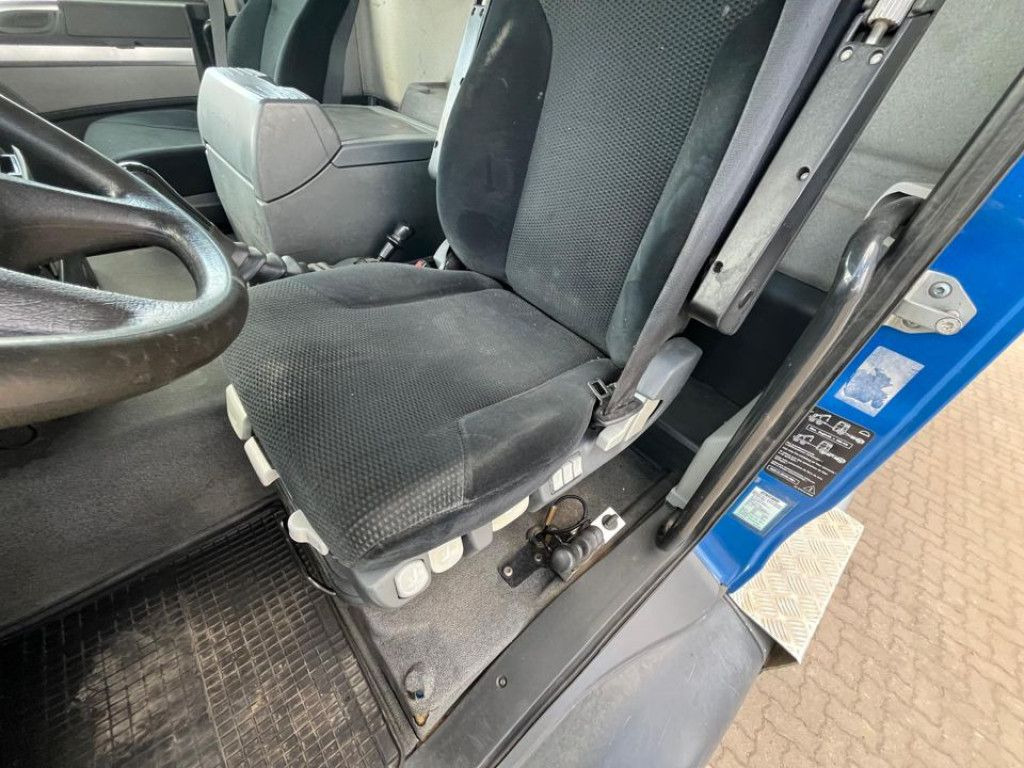 Φορτηγό ανατρεπόμενο MAN TG-S 26.440 6x4 BB 3-Achs Kipper MeillerSchalter MAN TG-S 26.440 6x4 BB 3-Achs Kipper MeillerSchalter: φωτογραφία 11