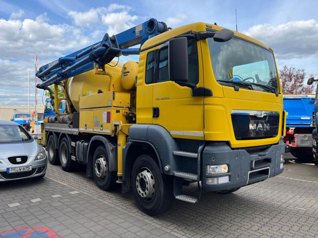 MAN TG-S 35.360 8x4 BB Pumi Pumi 24mKolbenpumpe deut - Αντλία σκυροδέματος: φωτογραφία 2 MAN TG-S 35.360 8x4 BB Pumi Pumi 24mKolbenpumpe deut - Αντλία σκυροδέματος: φωτογραφία 2