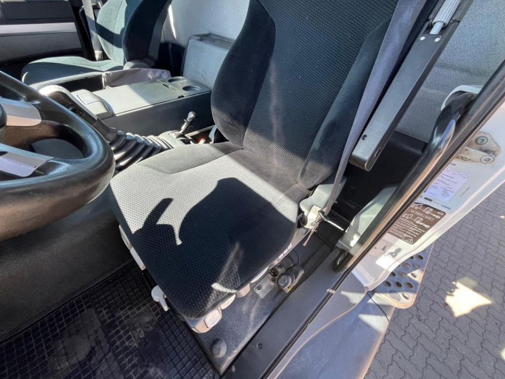 MAN TG-S 35.400 8x6H 4 Achs Muldenkipper Carnehl - Φορτηγό ανατρεπόμενο: φωτογραφία 4 MAN TG-S 35.400 8x6H 4 Achs Muldenkipper Carnehl - Φορτηγό ανατρεπόμενο: φωτογραφία 4