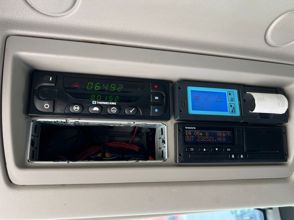 MERCEDES-BENZ Atego 1224 L Kühlkoffer LBW Tiefkühler 6,2m LBW - Φορτηγό ψυγείο: φωτογραφία 3 MERCEDES-BENZ Atego 1224 L Kühlkoffer LBW Tiefkühler 6,2m LBW - Φορτηγό ψυγείο: φωτογραφία 3