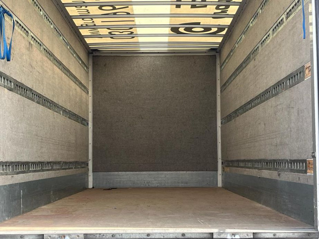 MERCEDES-BENZ Atego 818 L Möbelkoffer LBW Möbelkoffer gr.Fhs+Sitzreihe - Επαγγελματικό αυτοκίνητο κόφα: φωτογραφία 4 MERCEDES-BENZ Atego 818 L Möbelkoffer LBW Möbelkoffer gr.Fhs+Sitzreihe - Επαγγελματικό αυτοκίνητο κόφα: φωτογραφία 4