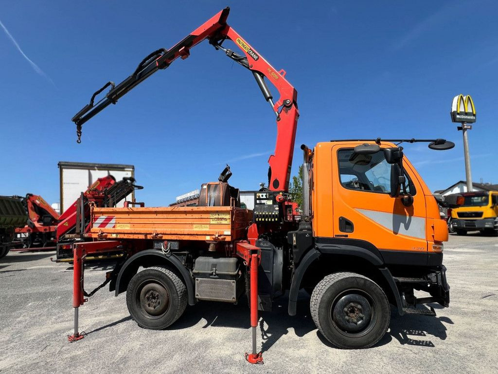 Mercedes-Benz Unimog U20 2-Achs Allradkipper Kran Palfinger Kr - Φορτηγό ανατρεπόμενο, Φορτηγό με γερανό: φωτογραφία 3 Mercedes-Benz Unimog U20 2-Achs Allradkipper Kran Palfinger Kr - Φορτηγό ανατρεπόμενο, Φορτηγό με γερανό: φωτογραφία 3